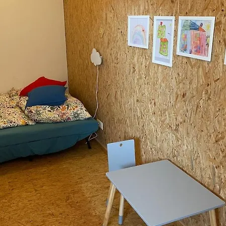 Vakantiehuis Blaue Haus - Jetzt Mit Sauna Pirmasens